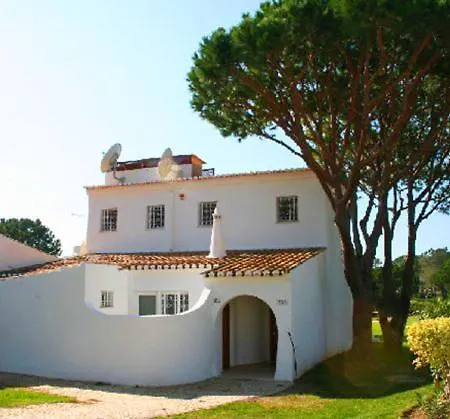 Sleeps 6 Pool Air Con T607830 Villa