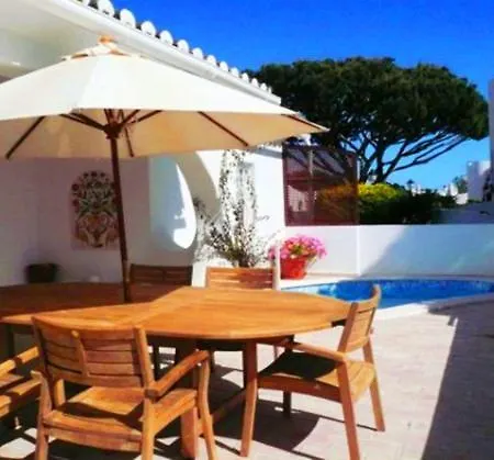 Sleeps 6 Pool Air Con T607830 Vale do Lobo